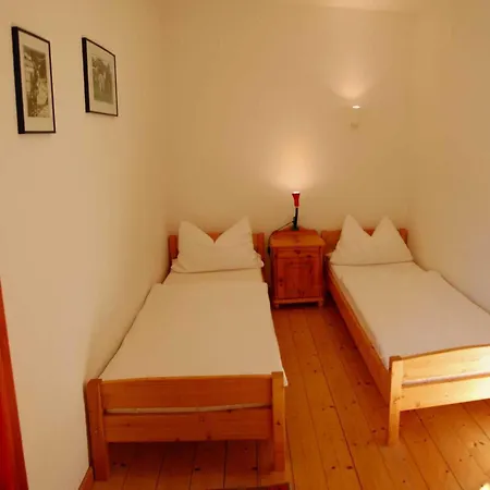 Ruegen 106 Фермерский дом Вик